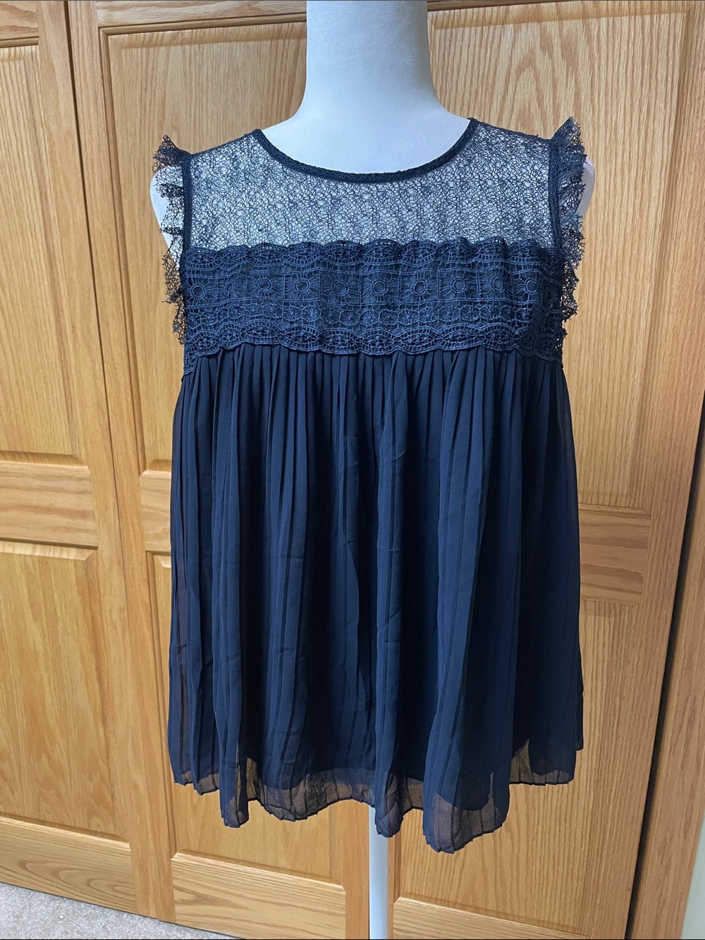 Nanette Lepore Navy Baby Doll Sleeveless Blouse - Size Medium